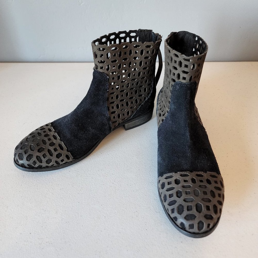 Rebels Bootie "Euc" - image 8